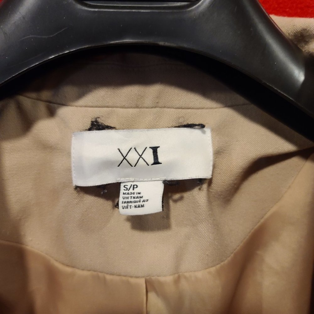 suit jacket - Picture 2 of 3